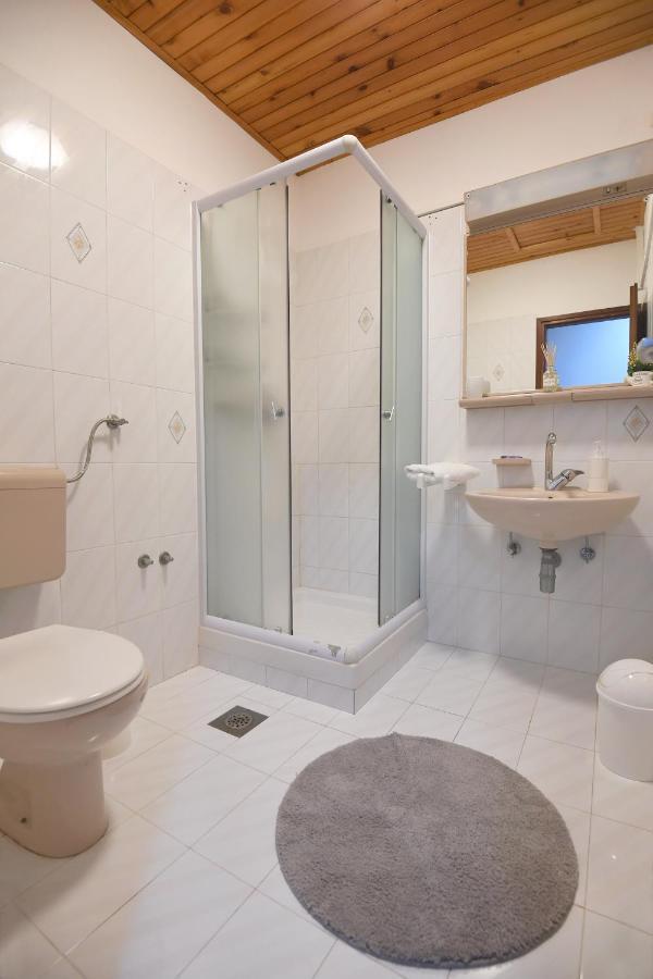 Pašman Apartmani Erna מראה חיצוני תמונה