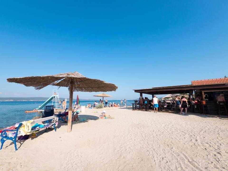 Pašman Apartmani Erna מראה חיצוני תמונה